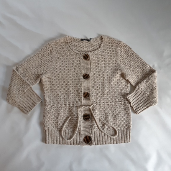 The Limited Sweater Cardigan with 3/4 sleeves - Picture 1 of 6